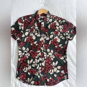 Parke & Ronen Red and White Floral Casual Button Down Shirt